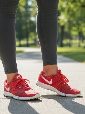 Nike Flex Run 644477-601 Running Shoes Crimson/Sail Womens Size 9.5 EU 41